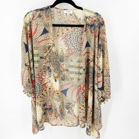✅UMGEE TAUPE KIMONO WITH POMPOM SEMI SHEER MEDIUM/LARGE - Picture 1 of 6